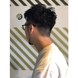 大人のパーマスタイル【BARBER-BAR】