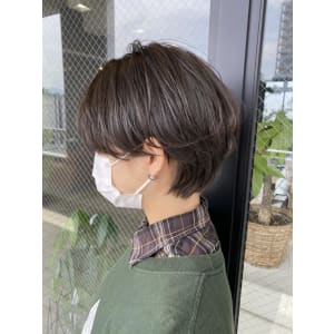 【CHESTER】グレージュカラー 抜け感 透け感 - 髪質改善 SEPT. 天神大名【カミシツカイゼン セプト テンジンダイミョウ】掲載中