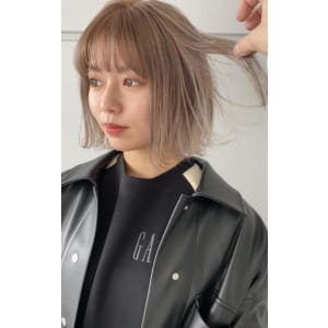 【CHESTER】 ハイトーン ホワイトカラー 透け感 - 髪質改善 SEPT. 天神大名【カミシツカイゼン セプト テンジンダイミョウ】掲載中