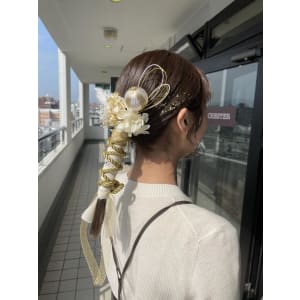 【CHESTER】ヘアアレンジ　卒業式