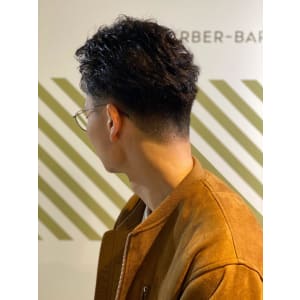 大人のパーマスタイル【BARBER-BAR】