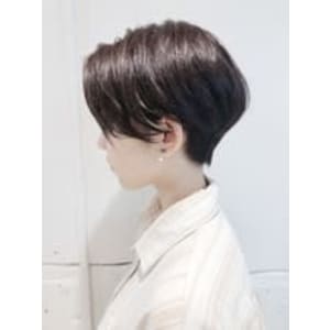 ユニセックスマッシュショート