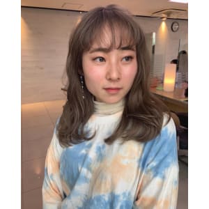 シルバーベージュ/10代20代/naomi