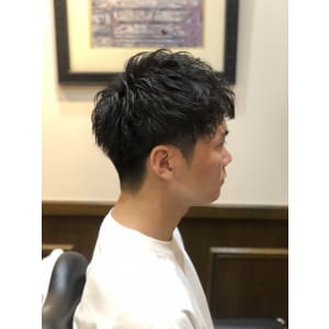 無造作パーマ×ツーブロック - HIRO GINZA BARBERSHOP 飯田橋神楽坂店【ヒロギンザバーバーショップ イイダバシカグラザカテン】掲載中