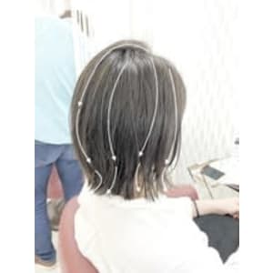 20代30代/小顔/くびれ/シルエット外ハネ/レイヤー/ベー