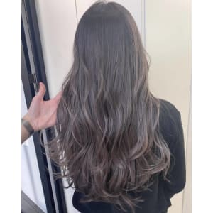 アッシュベージュハイライト