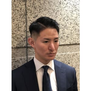 銀座シチサンスキンフェードカットコース