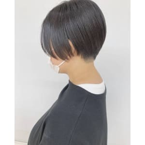 大人/小顔/刈り上げ女子/ショート/黒髪/30代40代50代 - QUALIS 上福岡店【クオリスカミフクオカテン】掲載中