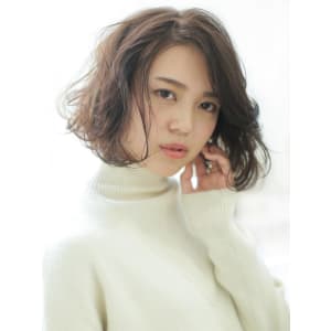 ハイトーンベージュ×センシュアルショート