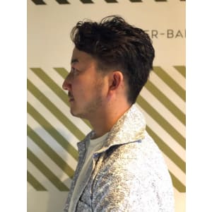 大人のリバーススタイル【BARBER-BAR】
