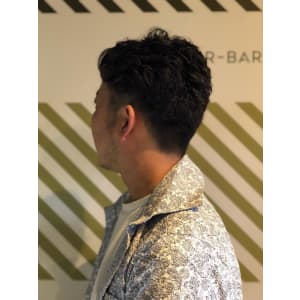 大人のリバーススタイル【BARBER-BAR】