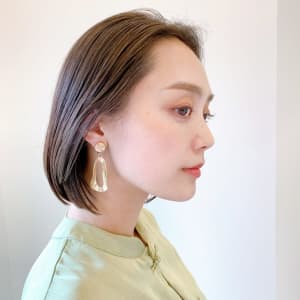 表参道sheta/AI  コンパクトショート　横顔美人カット
