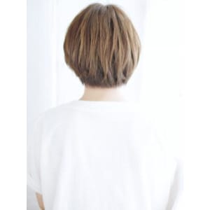 ハイトーンニュアンスカールショート