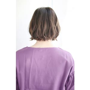 20代30代40代　コクのある大人モードボブ【宝塚】