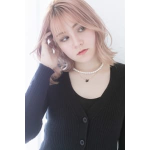 透明感ハイトーンミルキーボブ