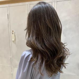 グラデーション素敵ベージュstylist高橋