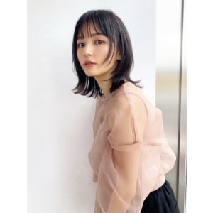 韓国最新 クアンクくびれミディ