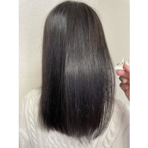 ストレスフリーの縮毛矯正