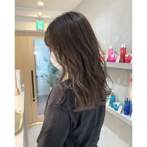 YOKE グレーベージュ ケアブリーチ オージュア - YOKE【ヨーク】掲載中