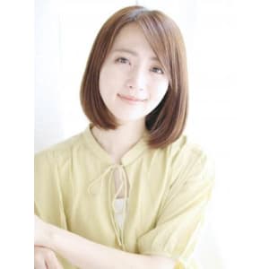 長めの前髪のワンカールボブスタイル
