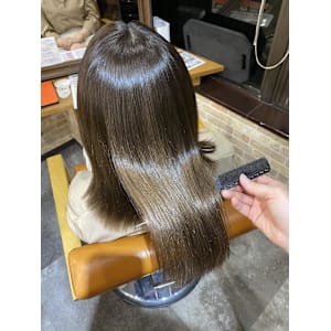 透明感アッシュベージュ