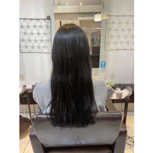 職場で明るいカラーができない方へ