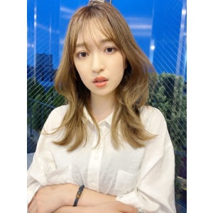 韓国ハイレイヤーくびれヘア