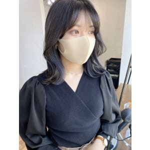 艶ブルーグレージュカラー