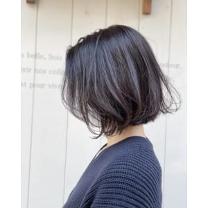 グレージュロブ
