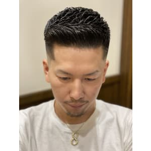 スキンフェード×濡れパンスタイル - HIRO GINZA BARBERSHOP 飯田橋神楽坂店【ヒロギンザバーバーショップ イイダバシカグラザカテン】掲載中