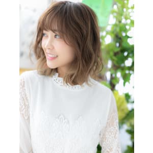 大人ハイライト外国人風ゆるふわ前下がりロブ イヤリングカラー - COVER HAIR bliss 川口東口駅前店【カバー ヘア ブリス】【カバー ヘア ブリス カワグチヒガシグチエキマエテン】掲載中