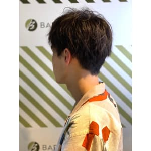 大人のショートスタイル【BARBER-BAR】