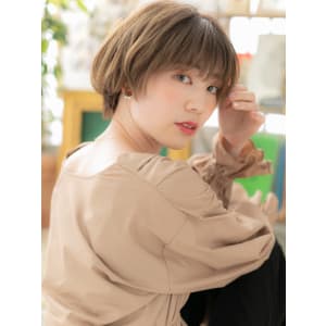 大人ハイライト韓国風前下がりマッシュヘア　くすみカラー