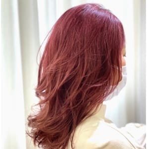 パイモアで原色カラーstylist高橋