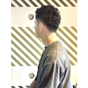 大人のアイロンパーマスタイル【BARBER-BAR】