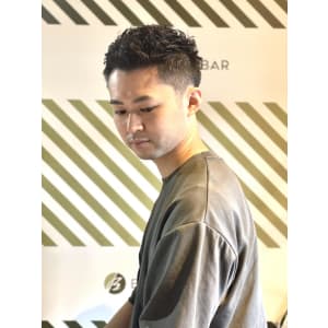 大人のアイロンパーマスタイル【BARBER-BAR】