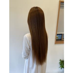 [latte atlie]トリートメントでサラサラストレート