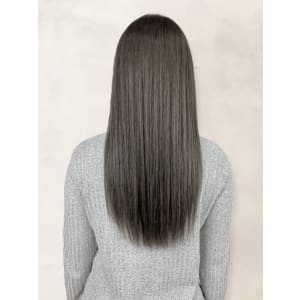 10代20代髪質改善ストレートロングヘア艶髪