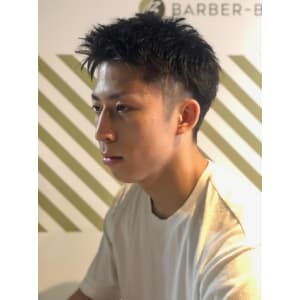 大人の刈り上げスタイル【BARBER-BAR】 - バーバーバー赤羽【バーバーバーアカバネ】掲載中