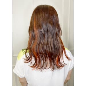 カシスブラウン
