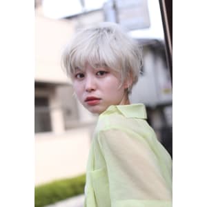 【佐々木　スタイル】ハイトーン×ショート