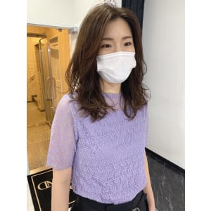 無造作な動きが魅力なミディアムレイヤー【クスダ】