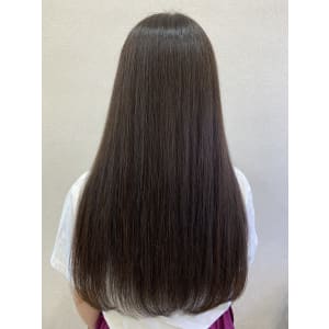 20代30代40代の《美髪エステ/髪質改善トリートメント》 - u'i by first【ウイ バイ ファースト】掲載中
