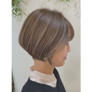 HAIR MAKE age 【ヘアーメイクアージュ】佐々木亮
