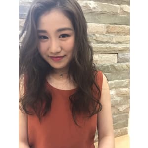 【森田　詩織】　美肌クラシカルウェーブ