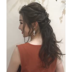 【森田詩織】お呼ばれハーフアップアレンジ