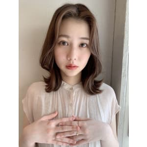 くびれミディ♪ツヤツヤミルクティーベージュ