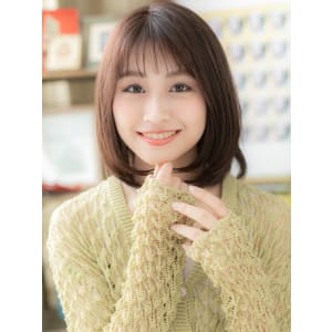 ツヤ髪ダークアッシュ大人かわいいワンカール　ロブヘア