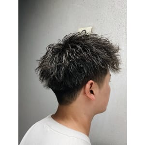 ツイストスパイラルパーマ 浜松町/理容室/ヒロ銀座 - ヒロ銀座ヘアーサロン 浜松町大門店【ヒロギンザ ハママツチョウダイモンテン】掲載中