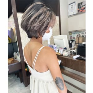 ★ショートヘアのバレイヤージュ★